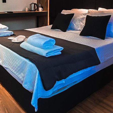 Tepe Hotel&Business Suite Antalia Esterno foto