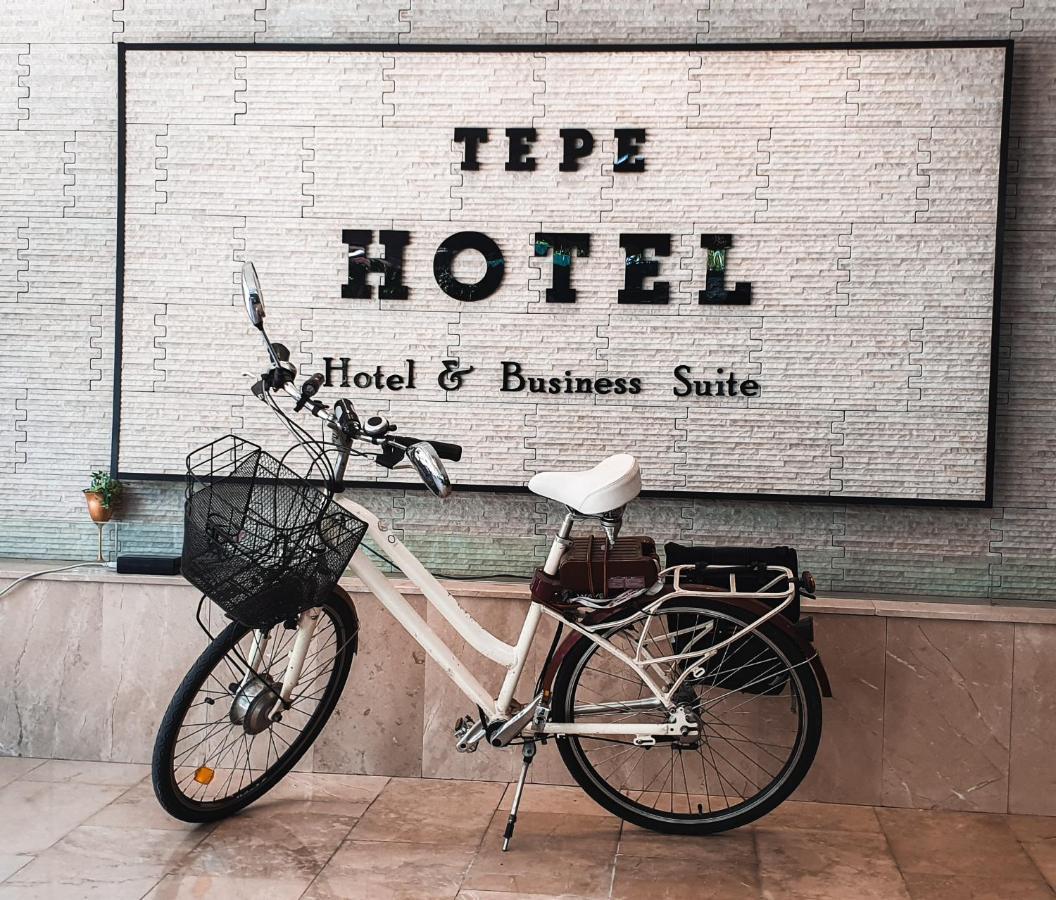 Tepe Hotel&Business Suite Antalia Esterno foto