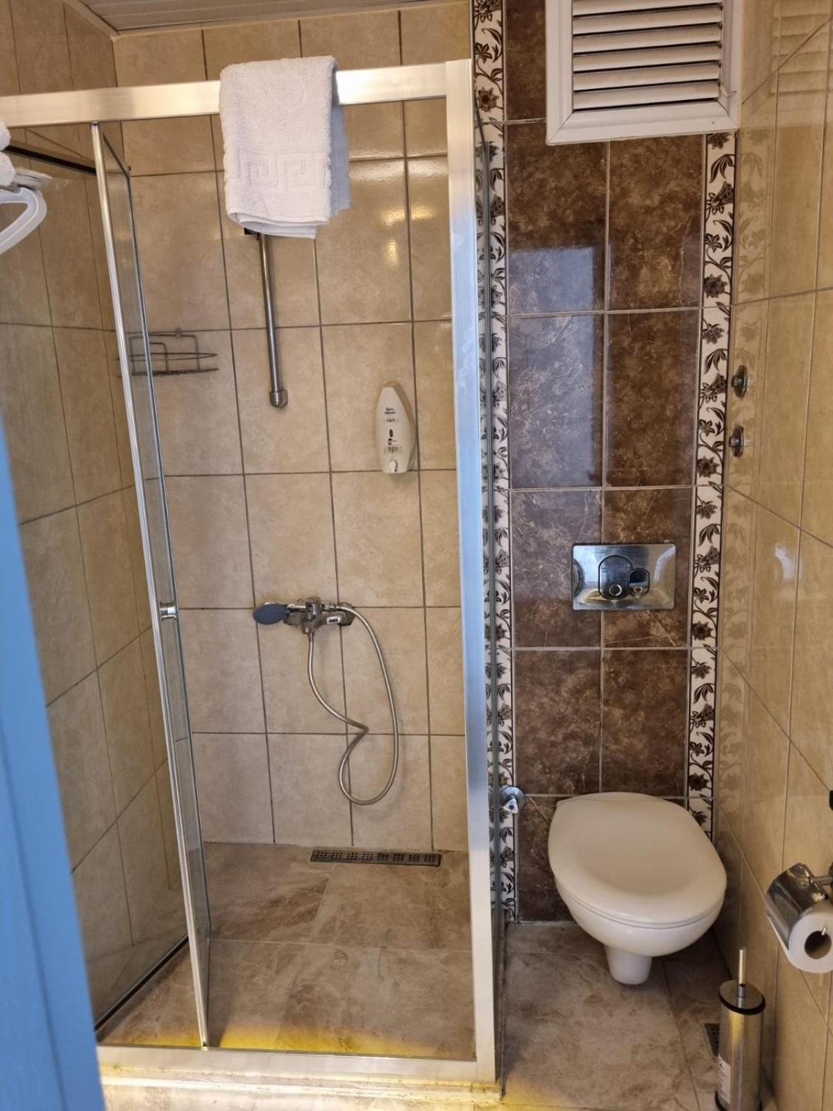 Tepe Hotel&Business Suite Antalia Esterno foto